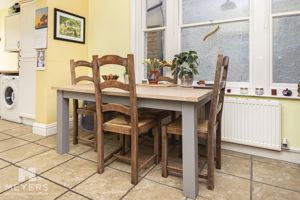 Photo 32- click for photo gallery